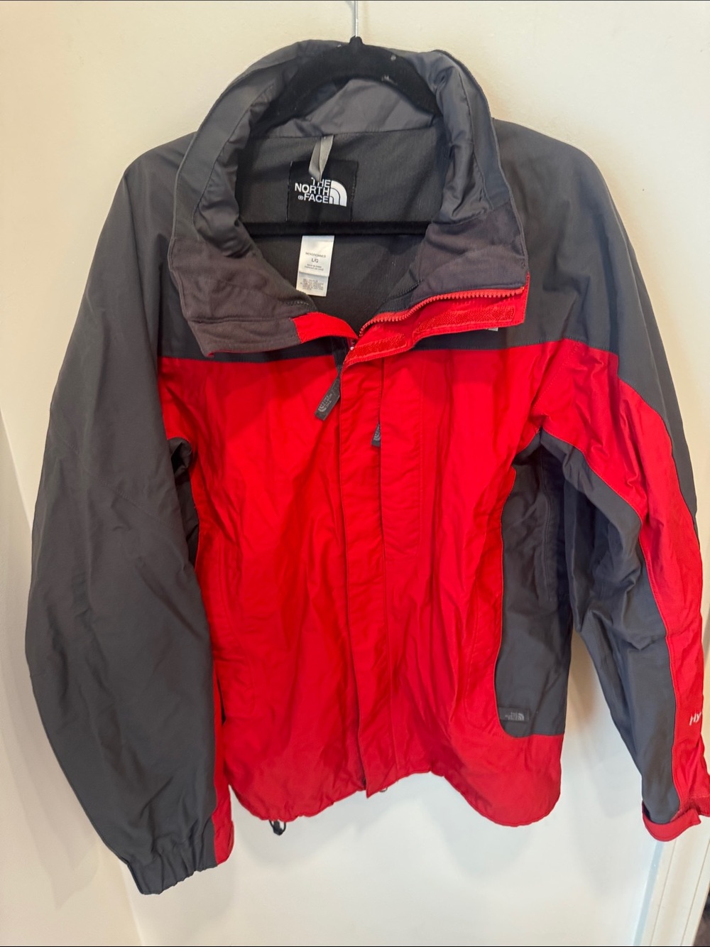 The North Face Red & Gray HyVent Mountain Shell Jacket | Men’s L Gorpcore